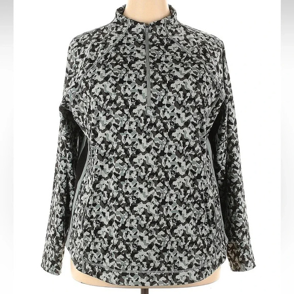 T by Talbots Camo Camouflage Athletic 1/2 Zip Pullover Sweatshirt Plus Size 2X - Picture 1 of 5